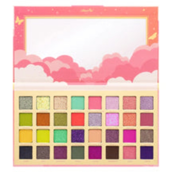Other - Enchanted Sky Vibrant Eyeshadow Palette